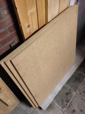 GRATIS MDF platen 3 stuks