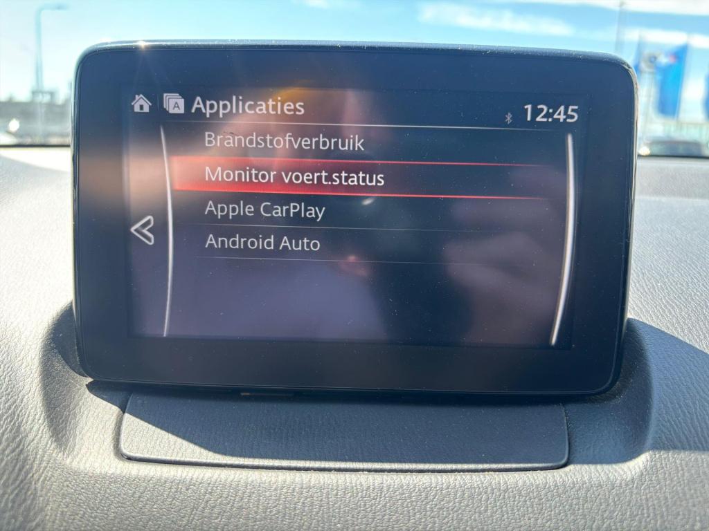 Mazda 2 1.5 skyactiv-g 90pk luxury, carplay