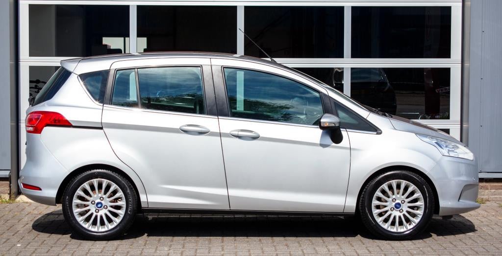 Ford B-max 1.0 ecoboost titanium