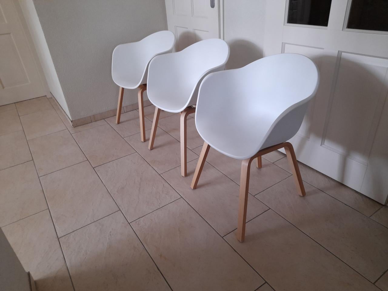 3 Leuke stoelen (z.g.a.n.)  €20 per stuk
