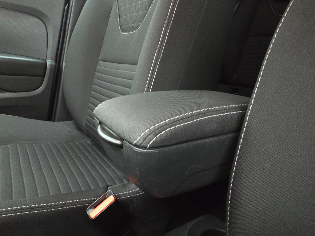 Renault Clio estate occasion 0.9 tce limited met trekhaak | zuinig! | tweed