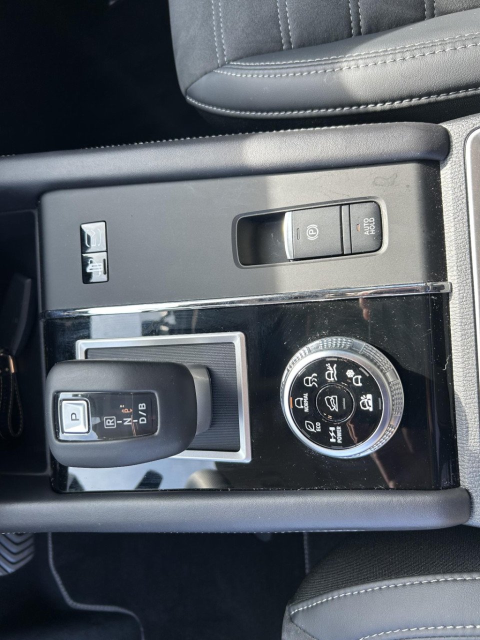 Mitsubishi Outlander 2.4 phev first edition caravantrekker van het jaar!