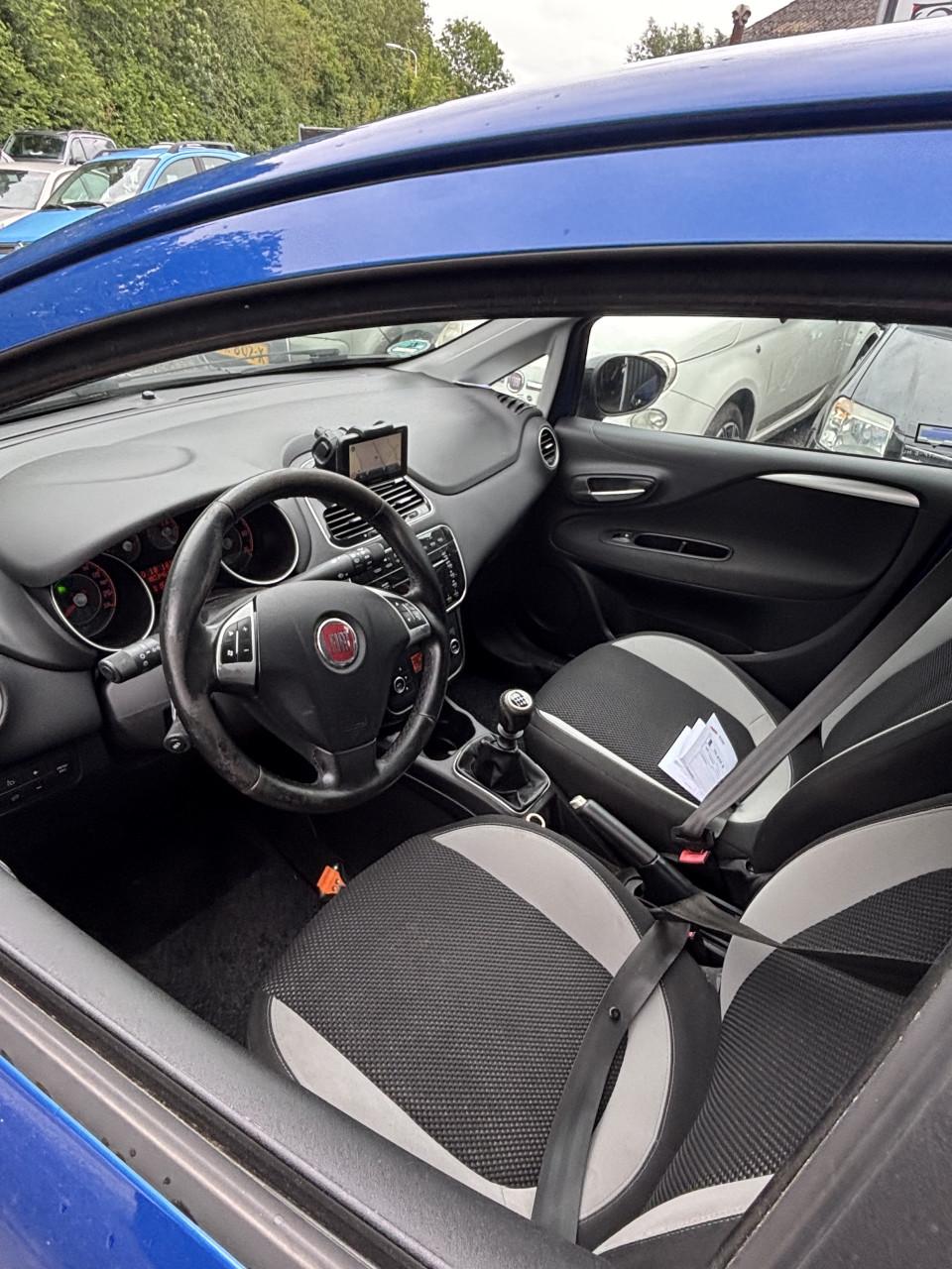 Fiat Punto jaar apk