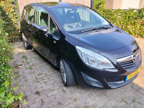 Opel Meriva B 1.4 Edition
