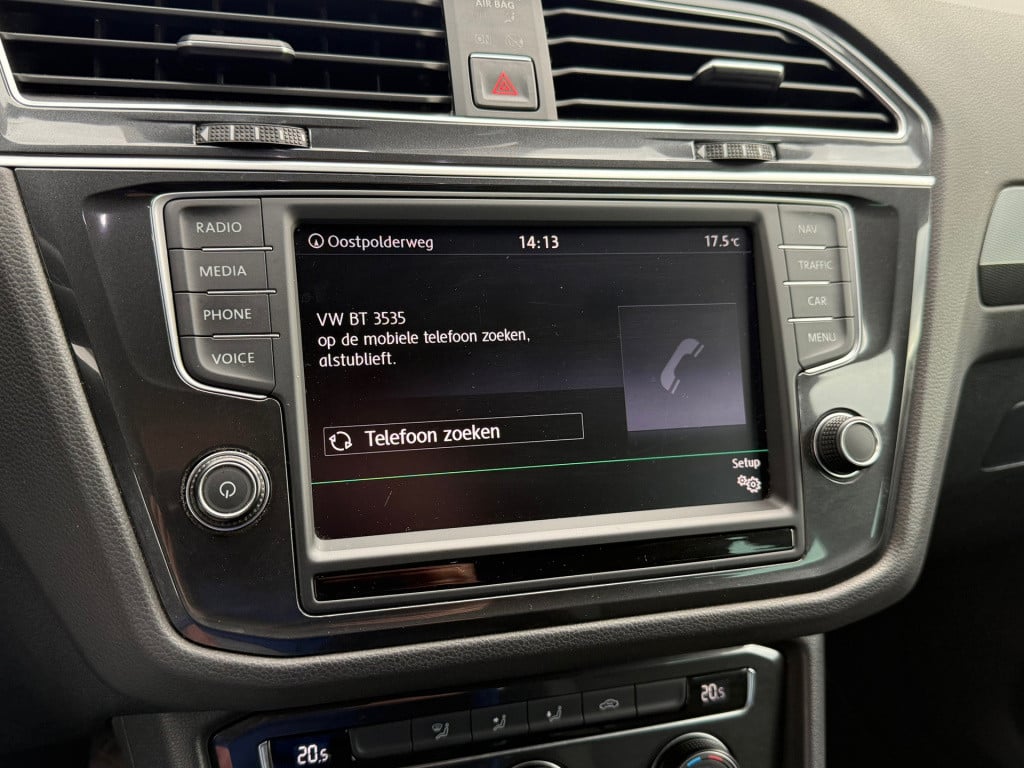 Volkswagen Tiguan 1.4 tsi connected series r line