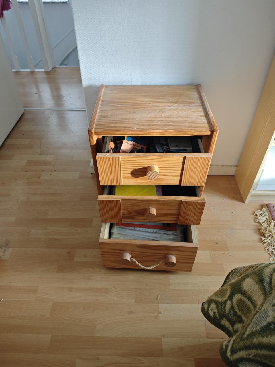 Dressoir met 2 nachtkastjes