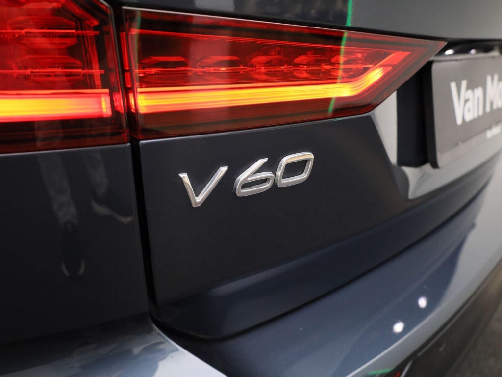 Volvo V60 2.0 t6 recharge awd inscription | automaat | lmv | trekhaak | led