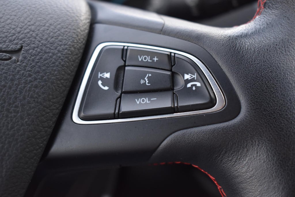 Ford Kuga 1.5 ecoboost st line | climate control | cruise control | sony pr