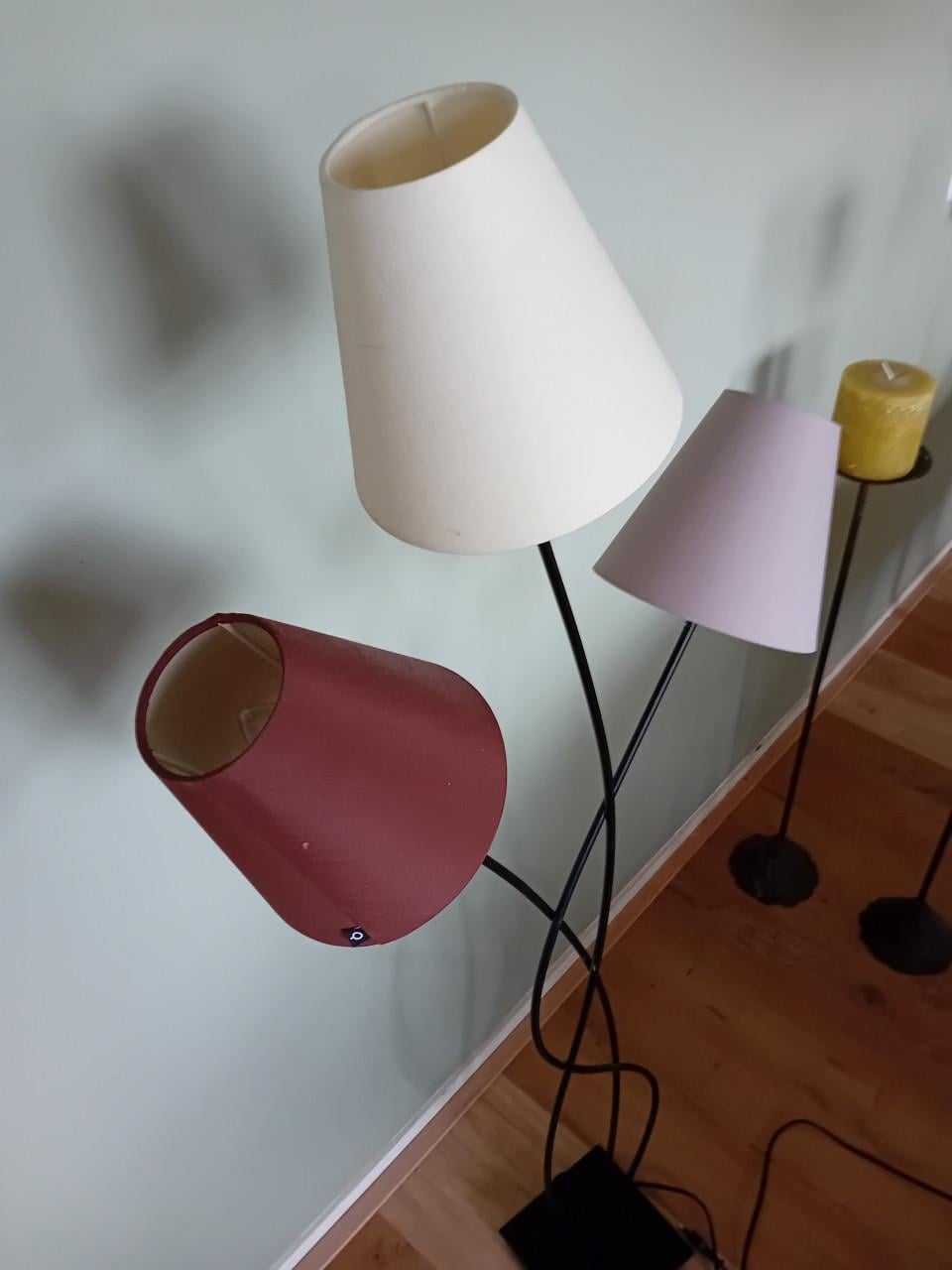 Te koop: een mooie design schemerlamp met led verlichting