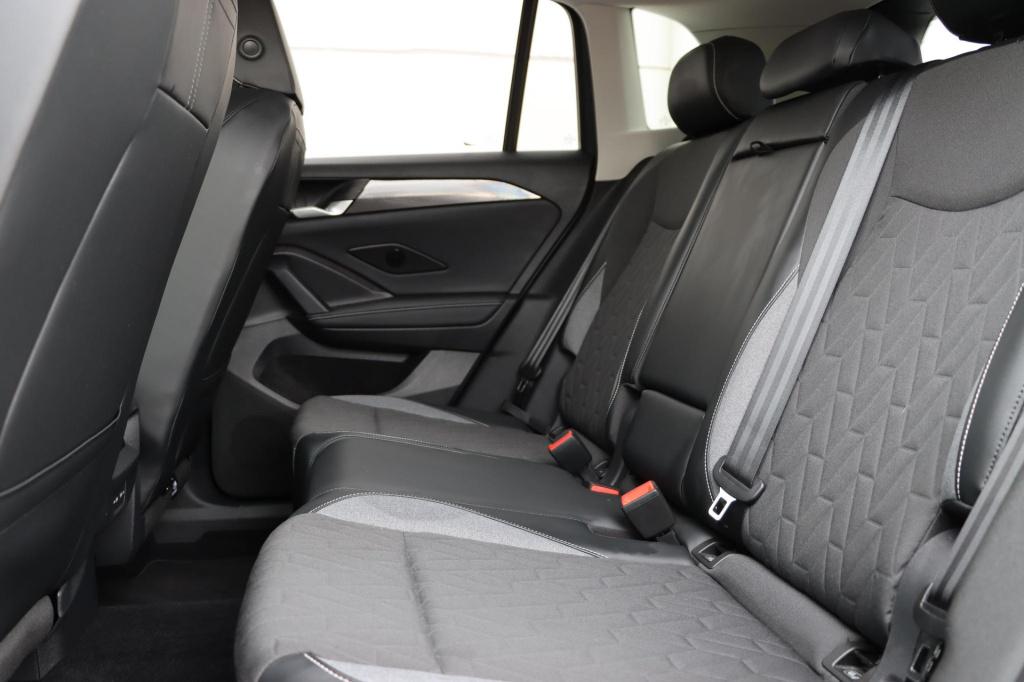 Volkswagen Tiguan 1.5 etsi life edition 130pk dsg7