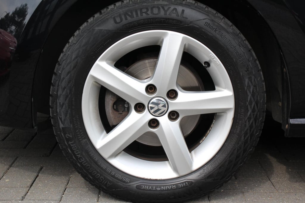 Volkswagen Polo 1.2 tsi highline - trekhaak - stoel verw - schuifkanteldak 