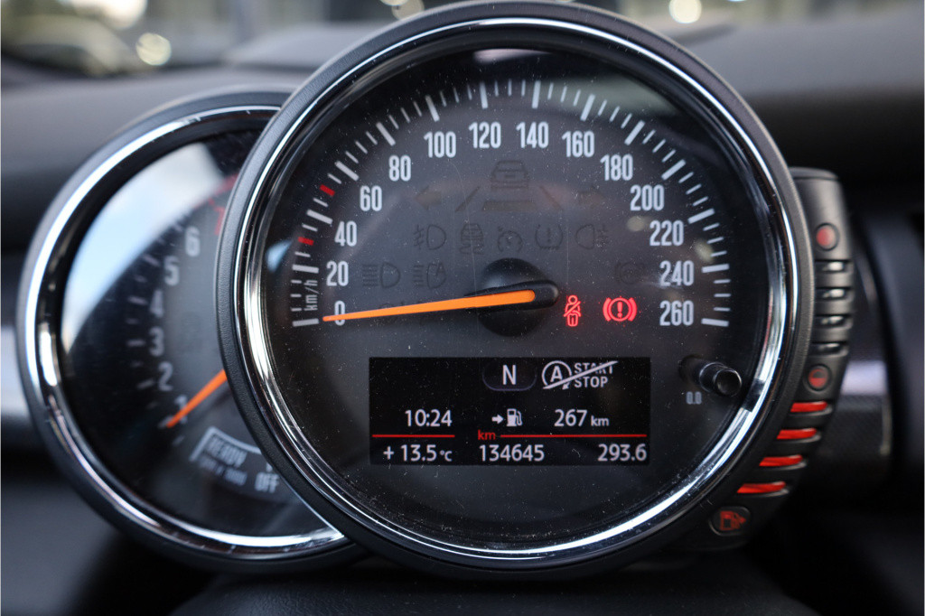 Mini Cooper mini 2.0 chili serious business pano i navipro i cam