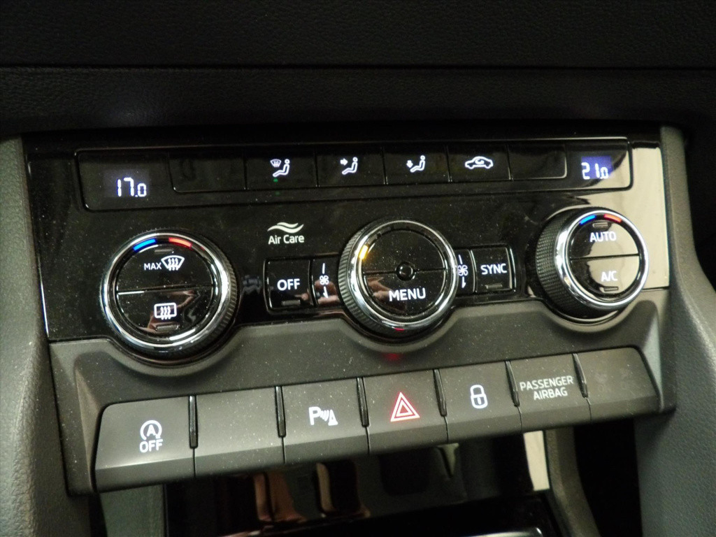 Skoda Karoq 1.5 tsi act greentech 150pk dsg-7 executive