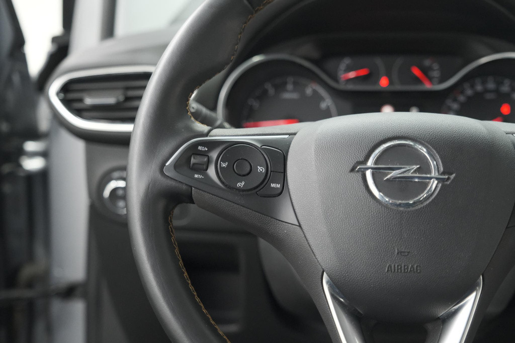 Opel Crossland X 130 turbo at6 innovation | camera | dodehoekdetectie | app