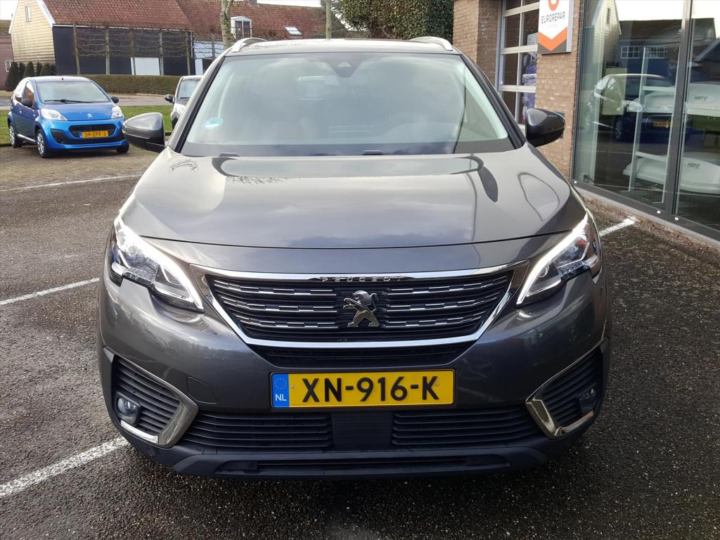 Peugeot 5008 blue l. executive 1.2pt-130pk (vol)automaat(eat8) 7-pers. | vo
