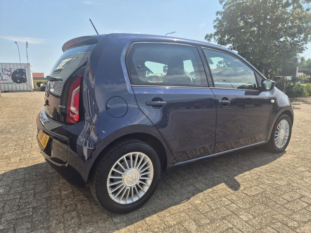 Volkswagen UP! 1.0 high up! bluemotion