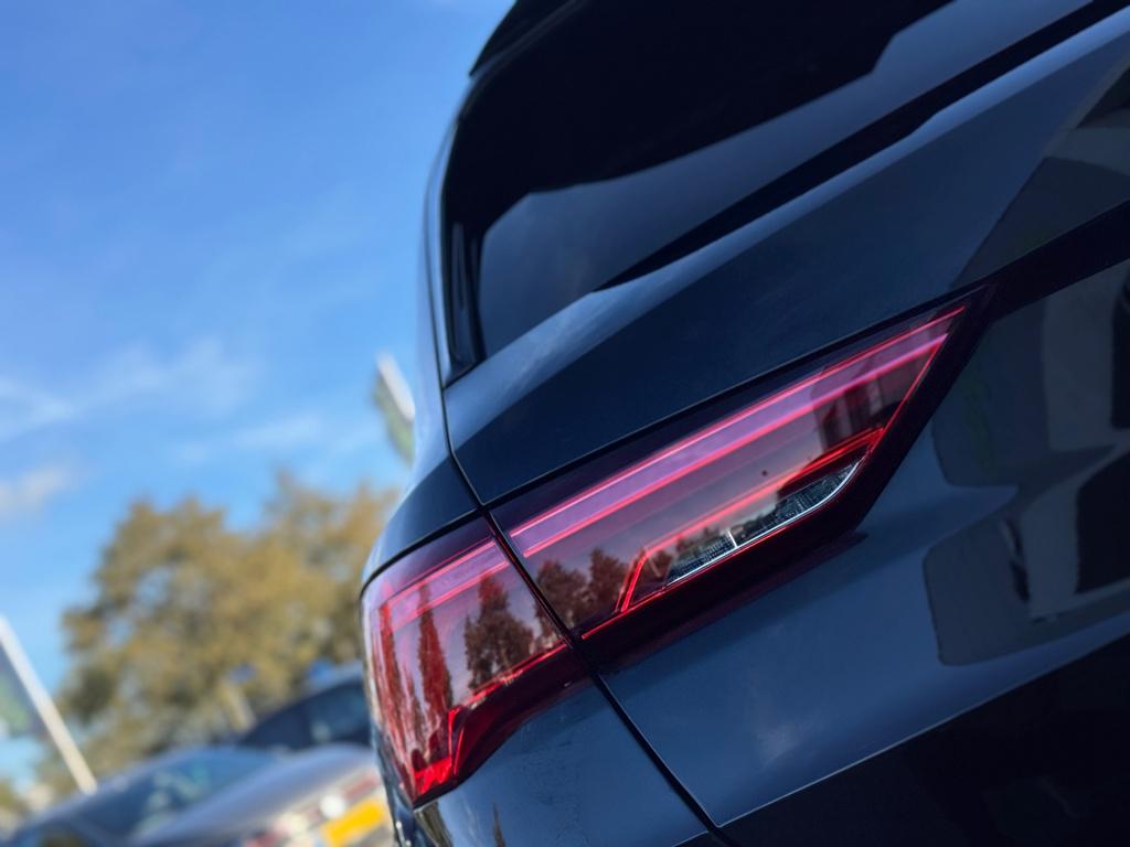 Audi Q3 35 tfsi 3x s line * matrix led * keyless * stoelverwarming