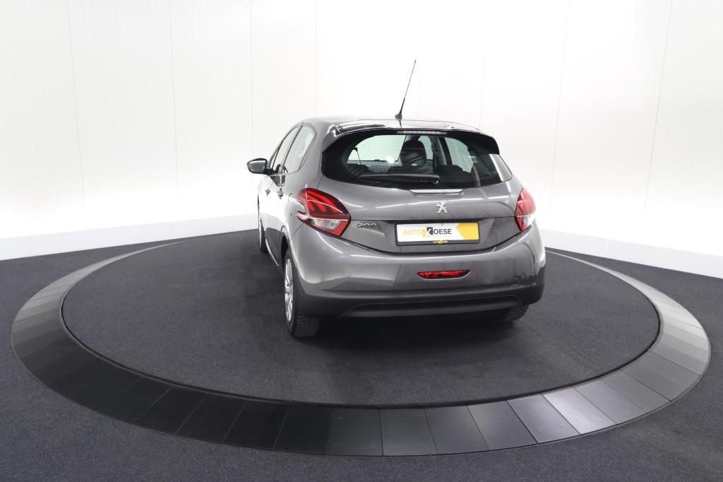Peugeot 208 puretech 82 active | camera | apple carplay | airco