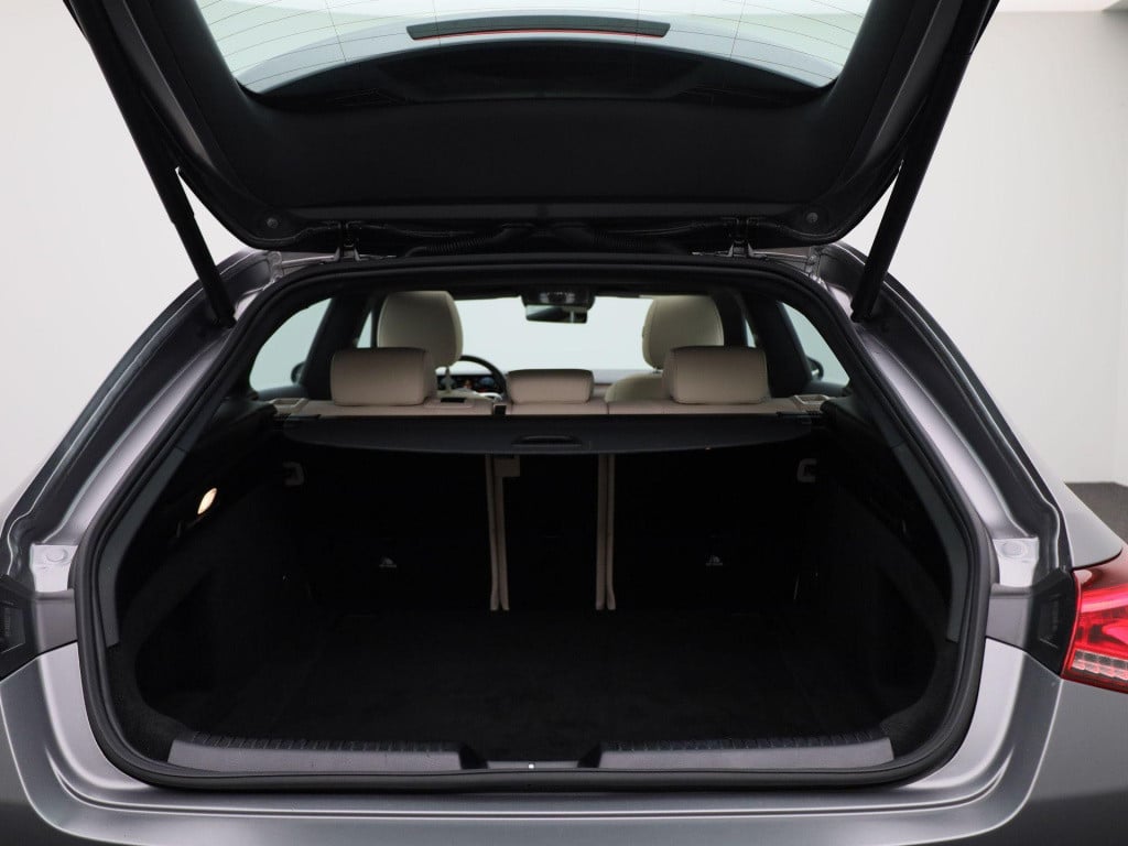 Mercedes-Benz Cla shooting brake 200 business solution luxury | automaat | 