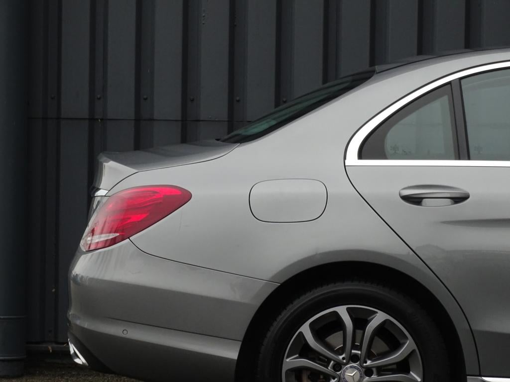 Mercedes-Benz C-Klasse 180 lease edition | led | camera | stoelverwarming