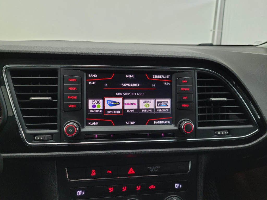 Seat Leon 1.0 ecotsi style connect | carplay | 18 inch | clima |parkeercame