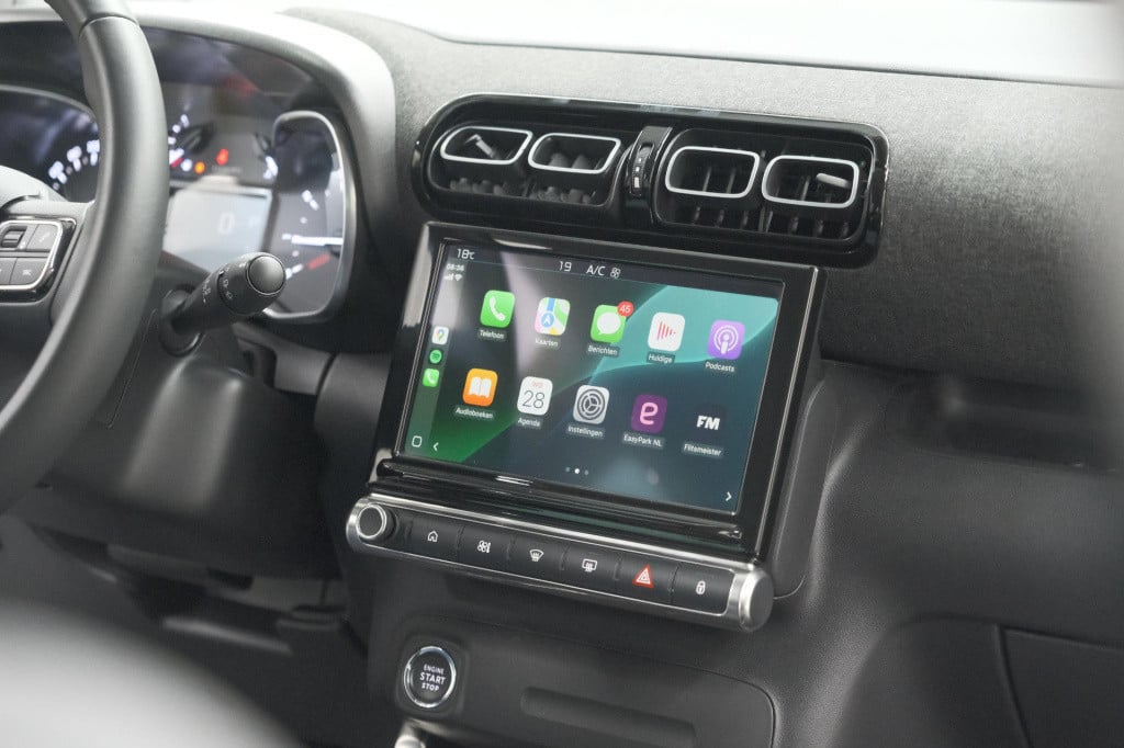 Citroen C3 Aircross puretech 130 eat6 shine | camera | navigatie | parkeers