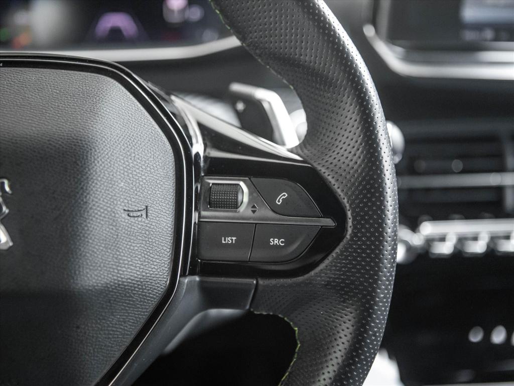 Peugeot 208 1.2 puretech 130pk gt automaat