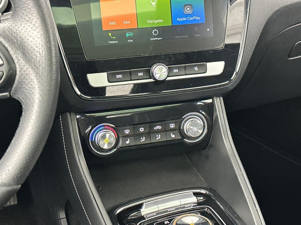 MG Zs Ev luxury 45 kwh | 94% soh | panoramadak | carplay | 18'' velgen | le