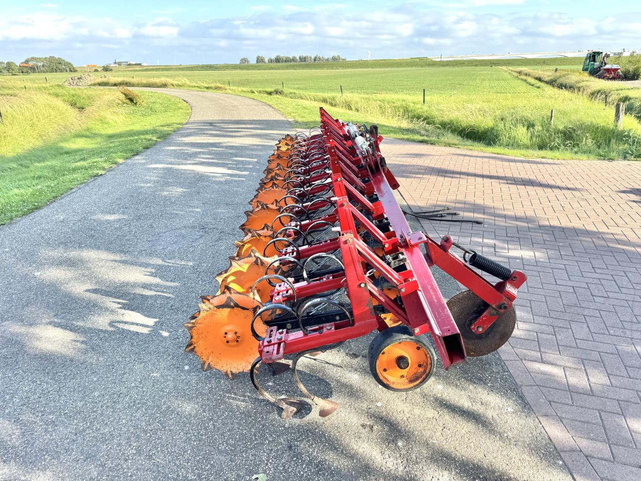 Kongskilde Vibro Beta 12 rijer