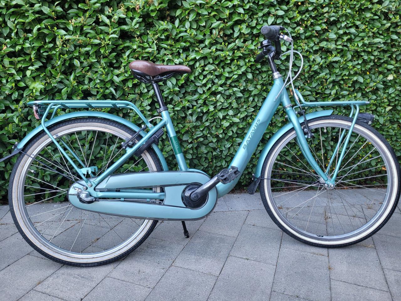 Batavus Star 24 inch 2023. meisjes fiets, 3 versnellingen