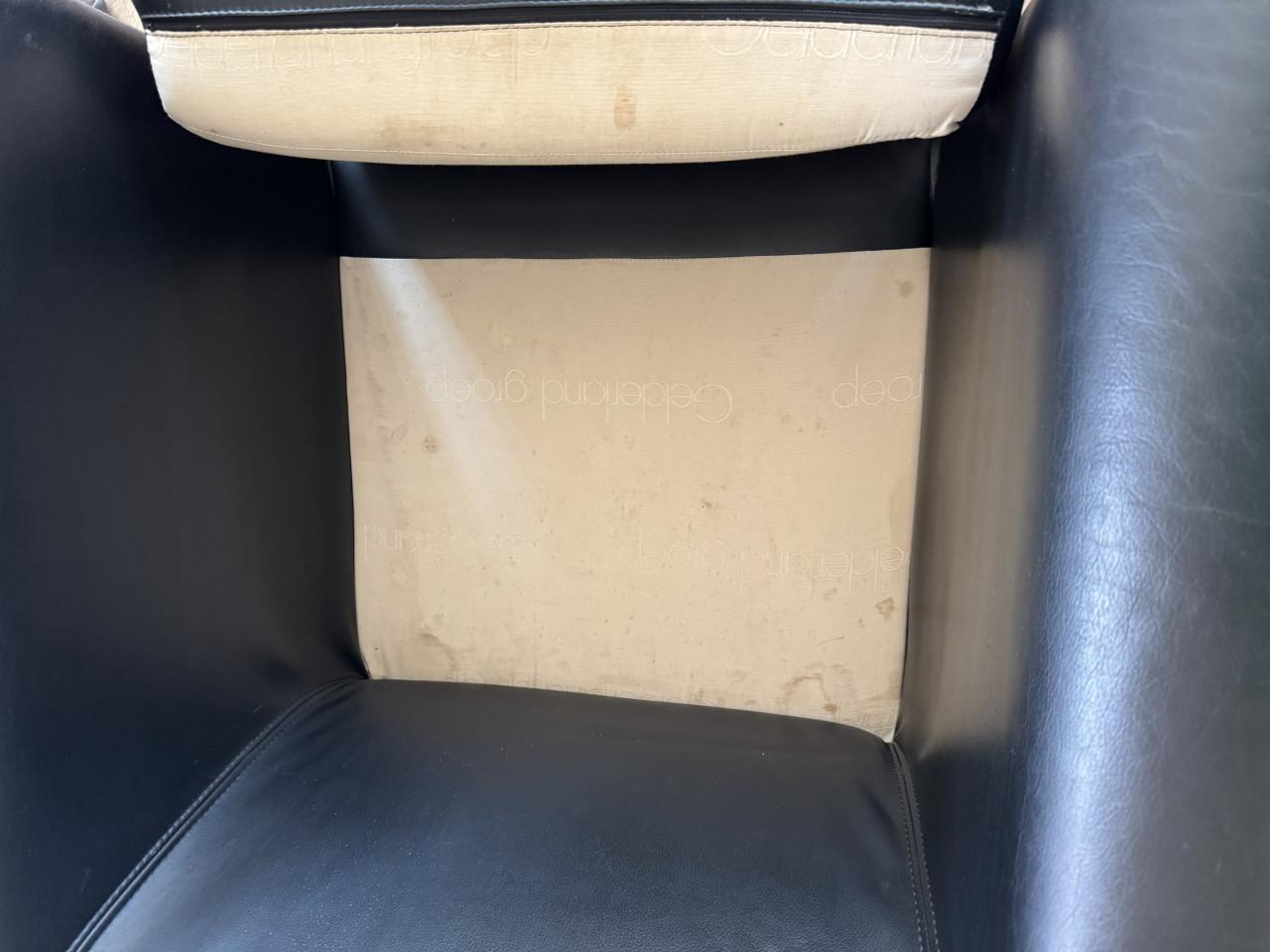 2  draaifauteuils /  zwart / merk Gelderland