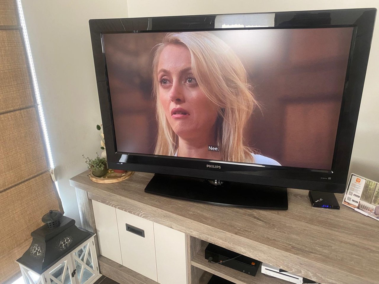 Zwarte Philips tv 42inch | bezorgen mogelijk.