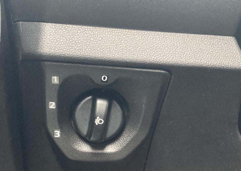 Dacia Spring black edition 65 - demo - dc lader