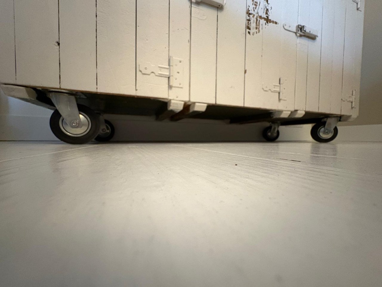 Witte, hele leuke kast(en) van Combitex