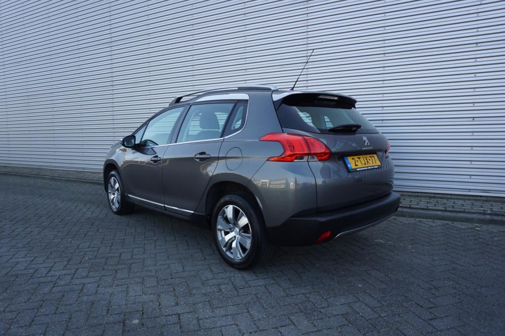 Peugeot 2008 1.2 vti allure climate / navi / cruise / parkeers. / elektr. r