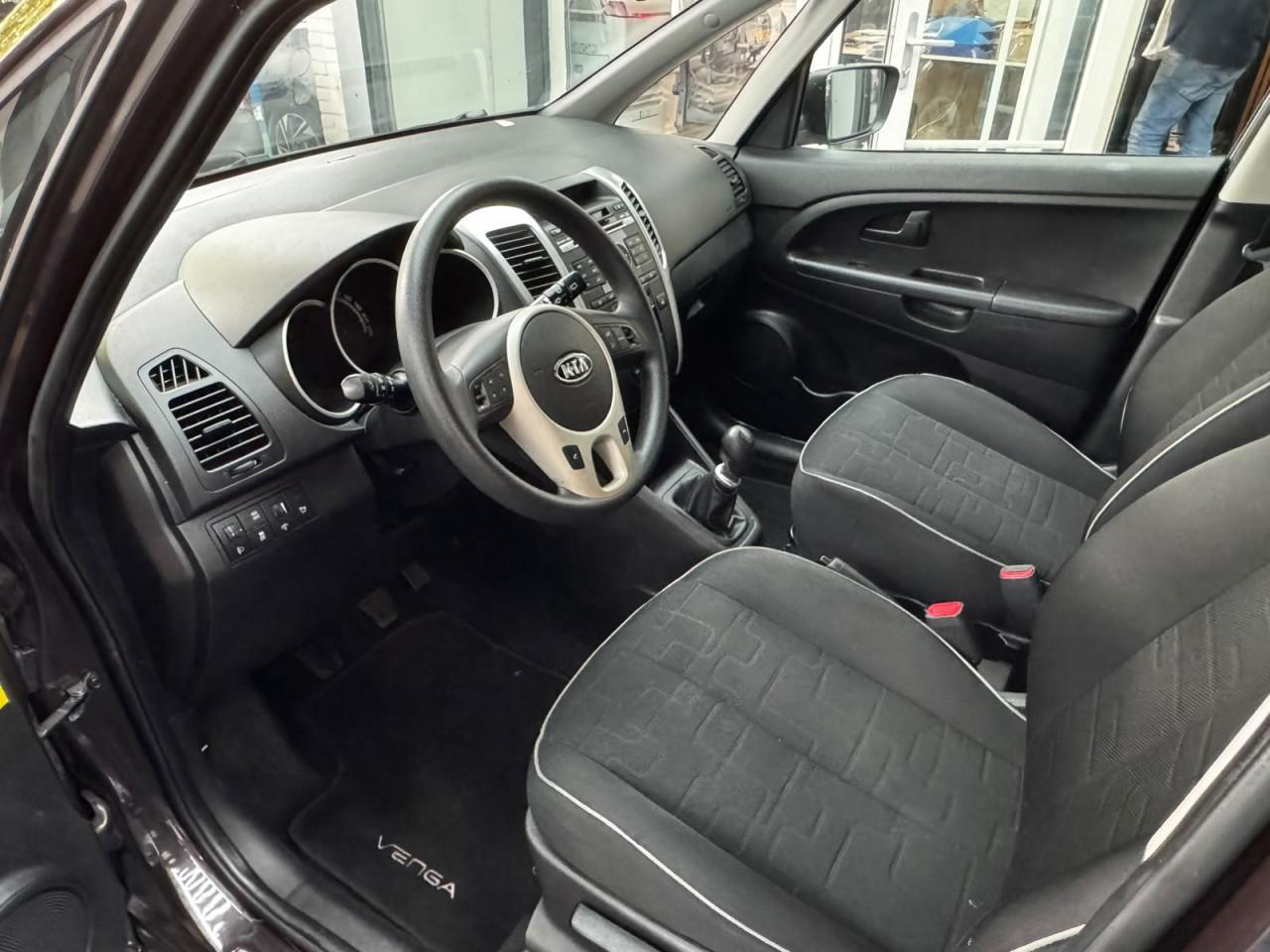 Kia Venga 1.4 CVVT X-ecutive | Ruim | Hoge instap | NAP | APK 11-2027