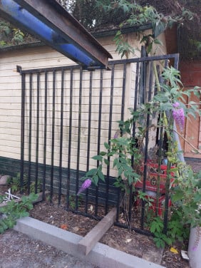 Metalen poort 180 x159
