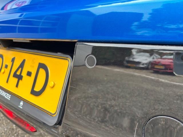 Peugeot 208 1.2 hybrid 100 e-dcs6 allure navigatie | dab | applecarplay| pa