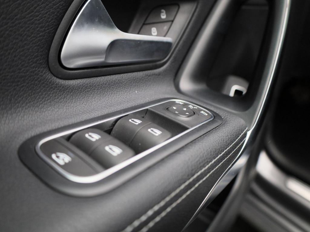 Mercedes-Benz Cla shooting brake cla 250 e business solution | automaat | s