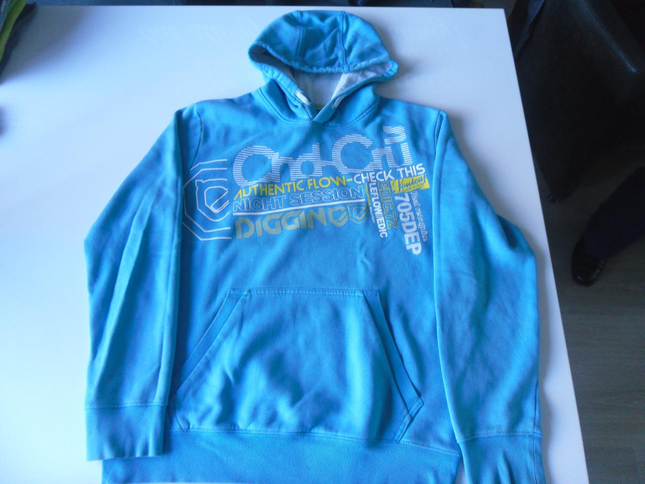 KLEDING
