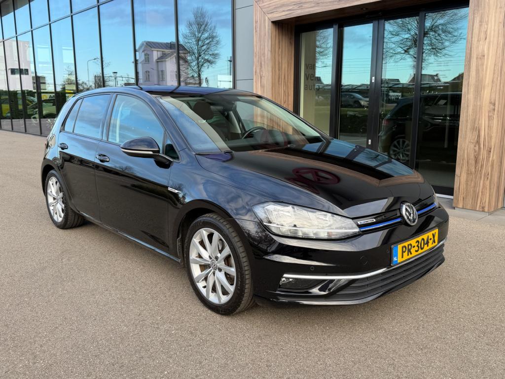 Volkswagen Golf 1.5 tsi highline | virtual | camera | adapt. cruise | carpl