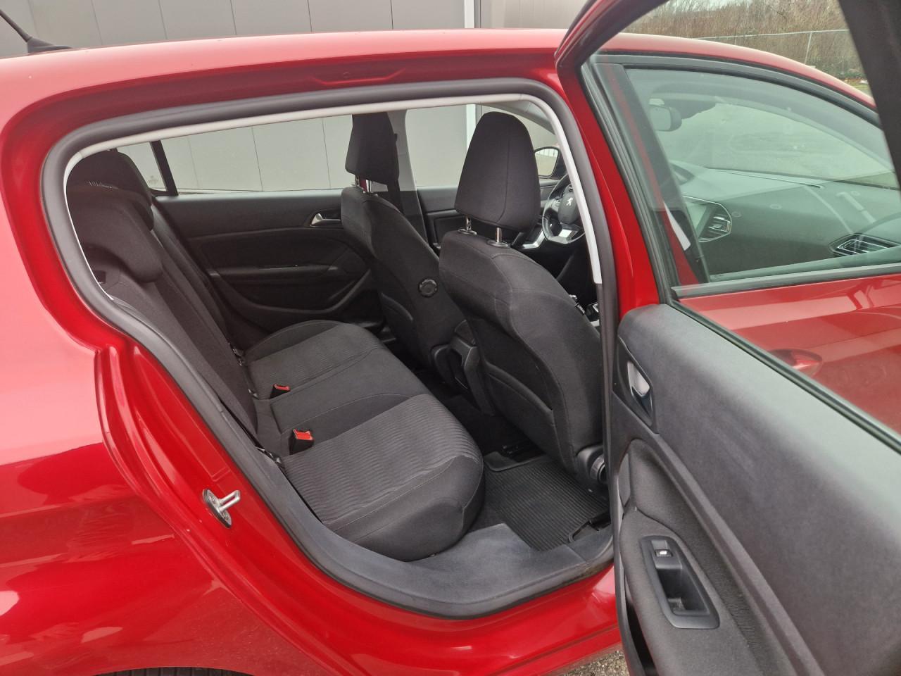 Peugeot 308 1.2 VTi Active