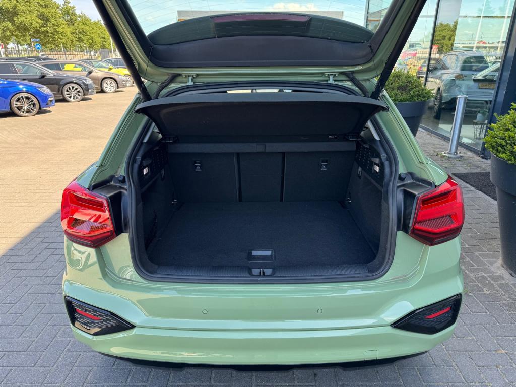 Audi Q2 35 tfsi s-line * keyless * virtual cockpit * stoelverwarming * carp