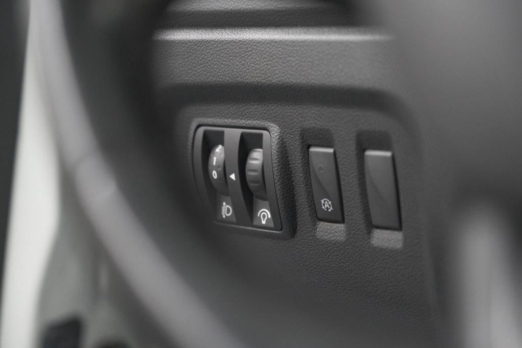 Renault Captur tce 150 edc intens | trekhaak | camera | dodehoekdetectie | 