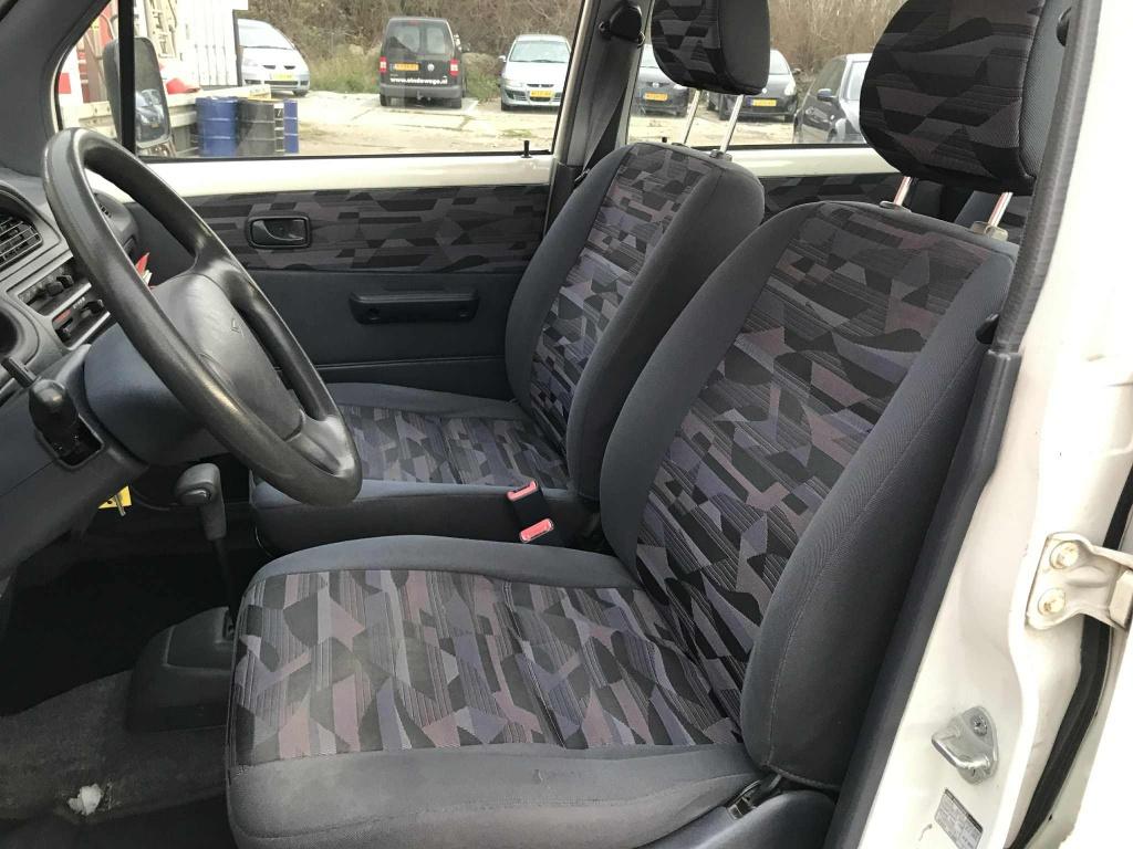 Daihatsu Move 850