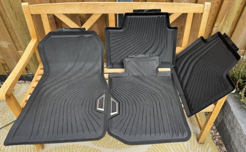 Originele BMW 3 Serie rubberen vloermatten – G20/G21