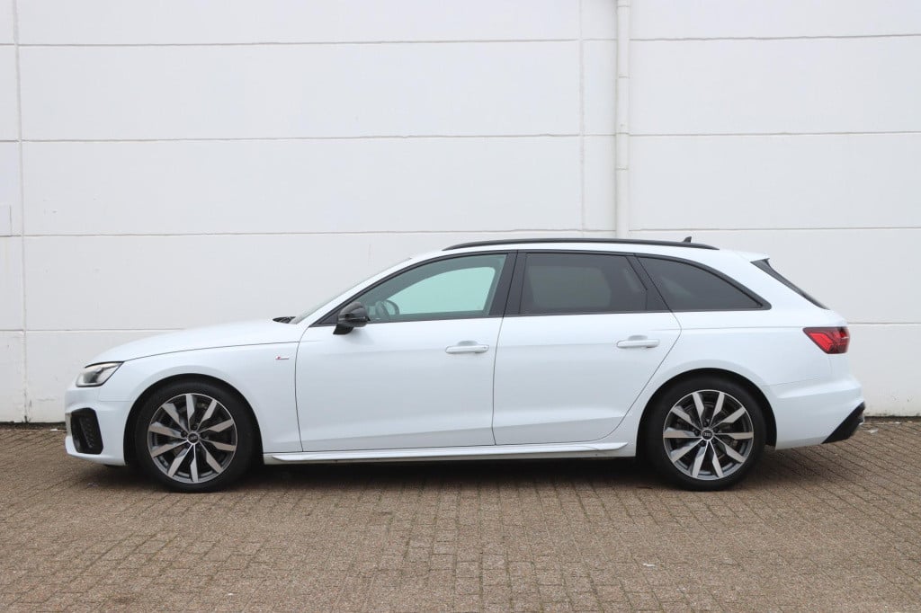 Audi A4 avant 35 tfsi 150pk s tronic s edition competition