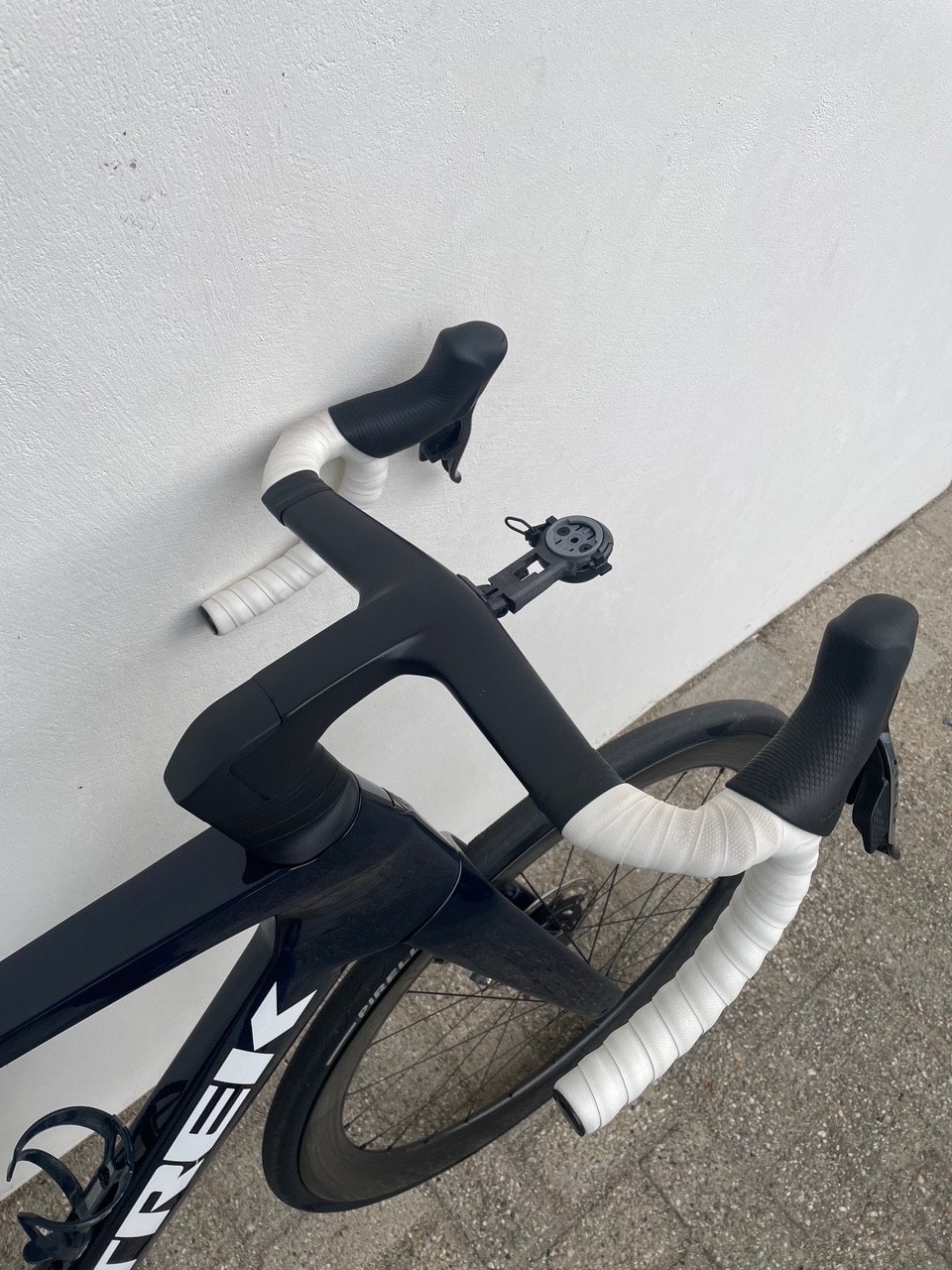 Trek Madone SLR 9 AXS Gen 7 58cm Zo goed als nieuw !!!