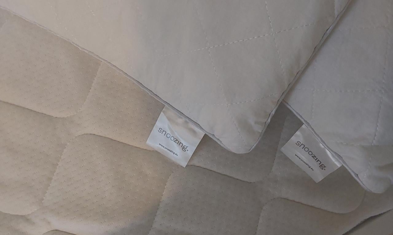 Compleet peuterbed met lade, matras, kussen, dekbed, hoeslakens,beschermers