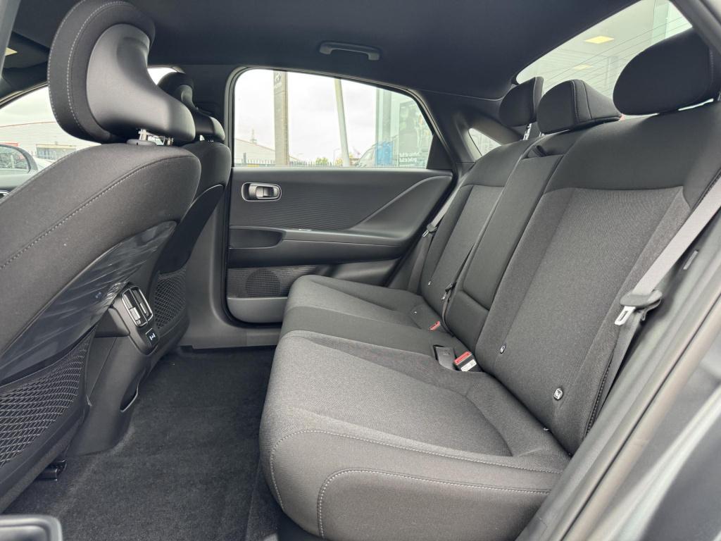 Hyundai Ioniq 6 pure edition 63 kwh